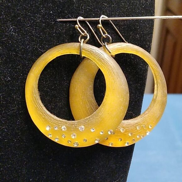 Golden Lucite Circle w/ clear Crystals Pierced Earrings Cottagecore - Picture 2 of 7